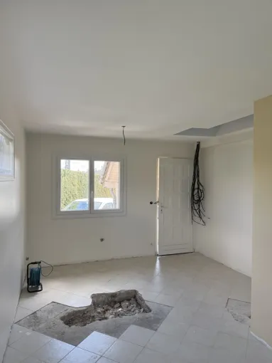 Rénovation pour un logement locatif à Craponne, Grézieu-la-Varenne, Matière et Nuance