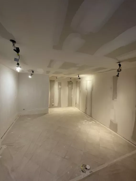 Pose plafond placo sur suspente tige filetée, Grézieu-la-Varenne, Matière et Nuance